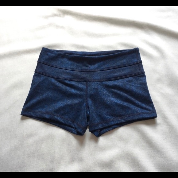 Patterned Yoga Shorts